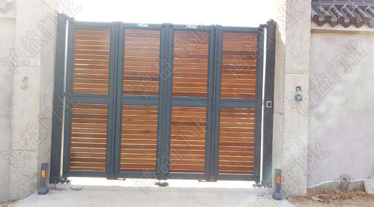 柚木折疊門，溧陽市上興鎮黃家